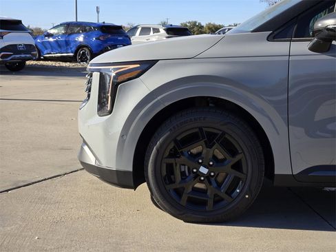 New 2026 Kia Carnival SX w/ SX Dark Edition Package image 5