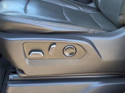 Used 2024 GMC Sierra 3500 Denali w/ Denali Reserve Package image 14