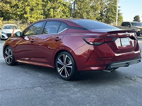 Used 2023 Nissan Sentra SR w/ SR Premium Package image 24