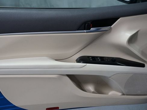 Certified 2020 Toyota Camry LE FWD image 26
