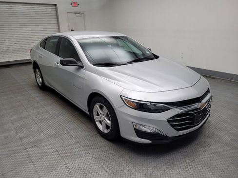 Used 2021 Chevrolet Malibu LS FWD image 13