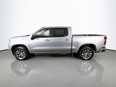 New 2026 Chevrolet Silverado 1500 LT w/ Z71 Off-Road Package AWD/4WD image 4