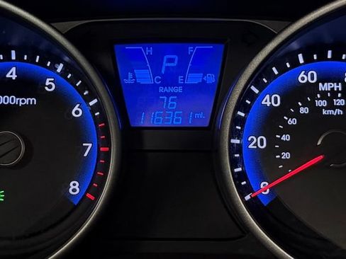 Used 2015 Hyundai Tucson GLS w/ Option Group 02 AWD/4WD image 18