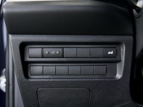 New 2025 Mitsubishi Outlander SE image 33