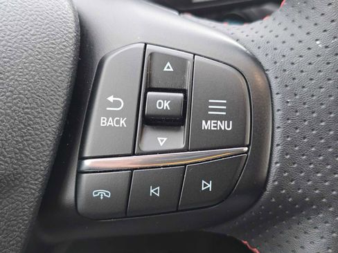 Used 2025 Ford Escape ST-Line image 32