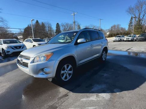 Used 2011 Toyota RAV4 Limited image 4