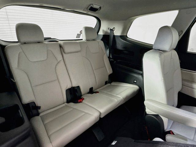 Certified 2023 Kia Telluride S w/ S Sunroof Package AWD/4WD image 28