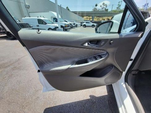 Used 2016 Chevrolet Cruze LT FWD image 19