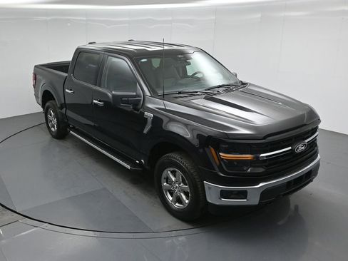 Certified 2025 Ford F150 XLT w/ Equipment Group 301A Standard image 38