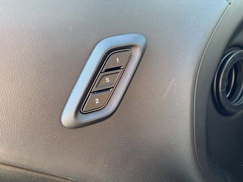 Used 2023 Dodge Challenger R/T w/ Plus Package image 20