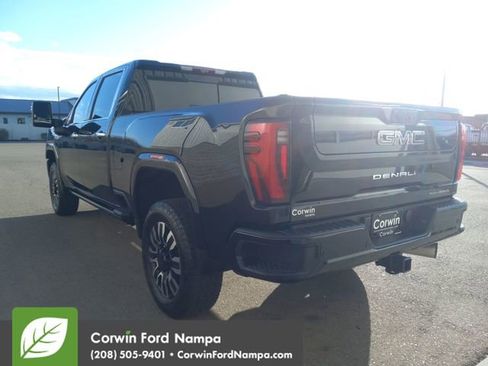 Used 2024 GMC Sierra 3500 Denali Ultimate image 5