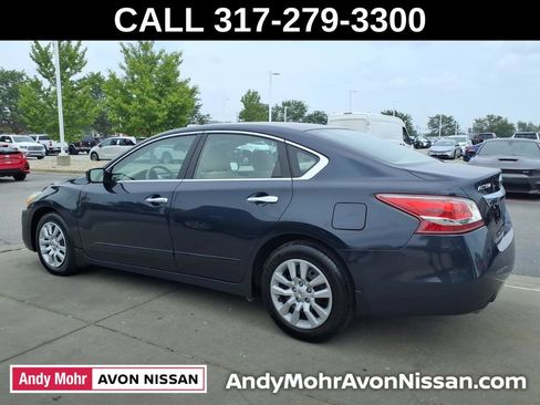 Used 2013 Nissan Altima 2.5 S FWD image 5