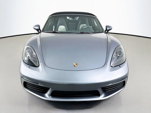 Certified 2025 Porsche 718 Boxster RWD image 6