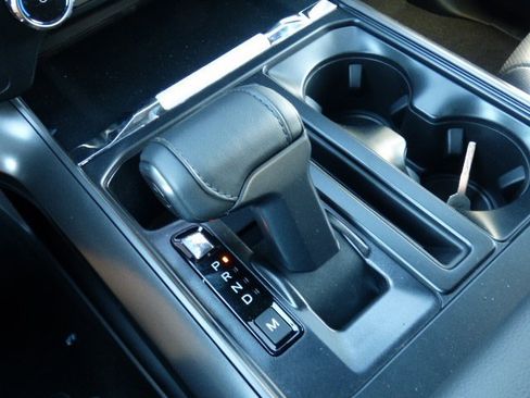 New 2025 Ford F150 Lariat w/ Equipment Group 502A High image 18