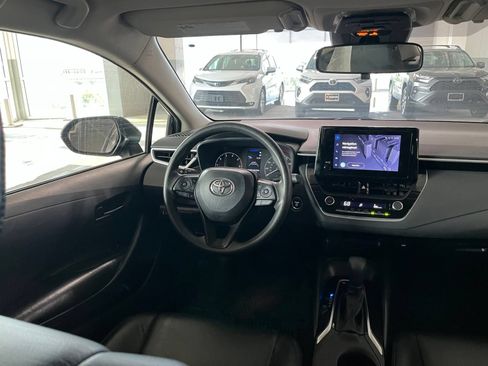 Used 2024 Toyota Corolla LE w/ LE Convenience Package FWD image 36