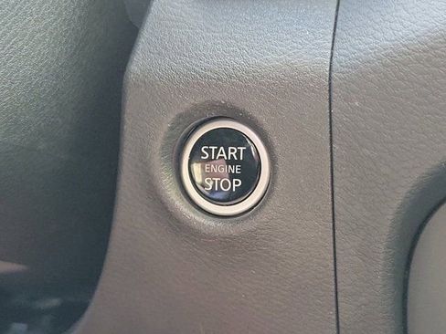 Certified 2024 Nissan Frontier SL w/ Technology Package image 32