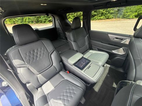 Used 2025 INFINITI QX80 Autograph AWD/4WD image 29