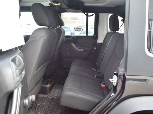 Used 2015 Jeep Wrangler Unlimited Sport image 24