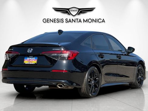 Used 2022 Honda Civic Sport image 4