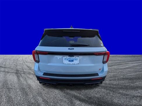 New 2026 Ford Explorer ST w/ Sun And Sound Package image 5