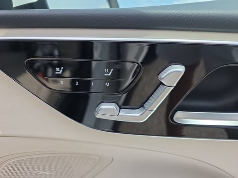 Certified 2024 Mercedes-Benz C 300 Sedan image 17