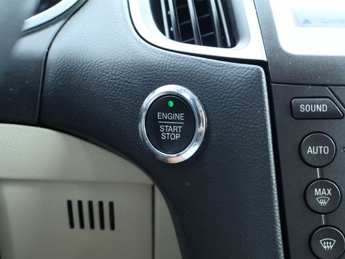 Used 2017 Ford Edge Titanium w/ Equipment Group 301A image 25