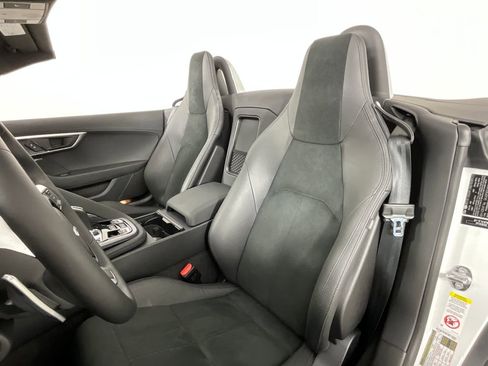 Used 2024 Jaguar F-TYPE R-Dynamic image 20