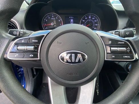 Used 2020 Kia Forte LXS image 19
