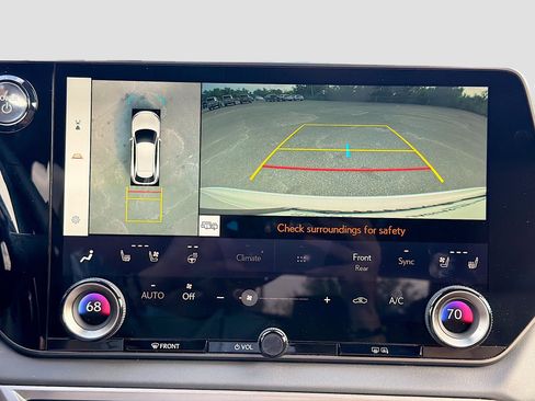 Used 2025 Lexus RX 350h w/ Convenience Package image 35