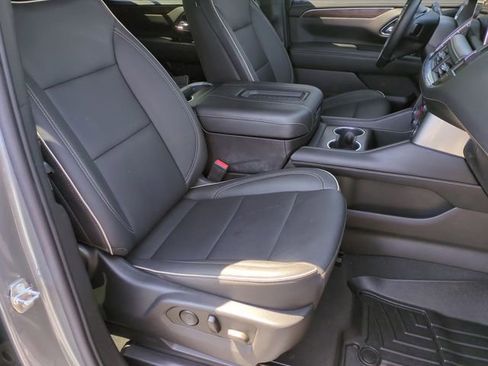 Certified 2022 Chevrolet Tahoe Premier w/ Premium Package AWD/4WD image 29