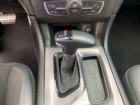 Used 2022 Dodge Charger R/T w/ Plus Group image 23