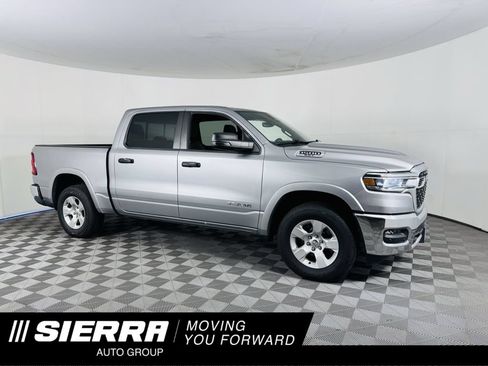 Used 2025 RAM 1500 Big Horn AWD/4WD image 1