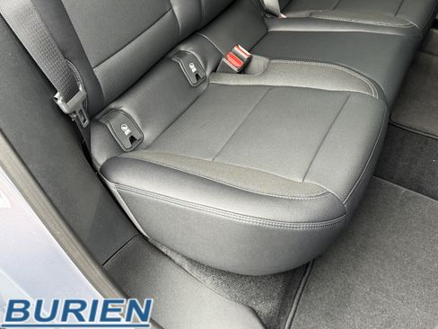 New 2026 Chevrolet Equinox EV LT image 25