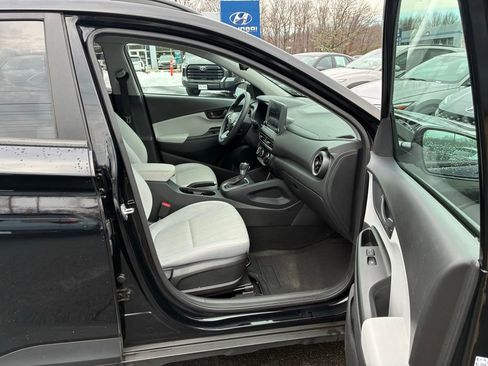 Used 2023 Hyundai Kona SEL image 21