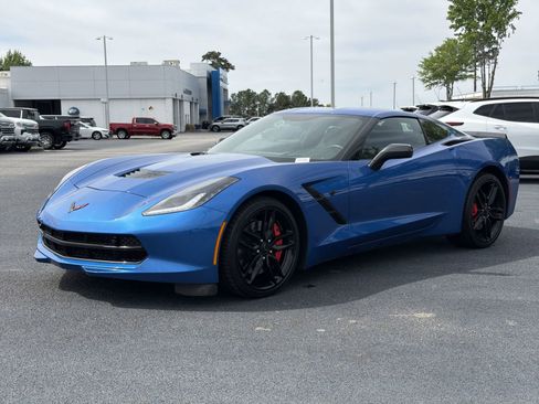 Used 2016 Chevrolet Corvette Stingray Coupe w/ 2LT Preferred Equipment Group RWD image 5