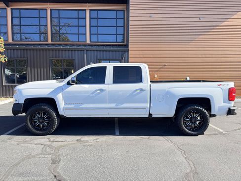 Used 2017 Chevrolet Silverado 1500 LTZ Z71 w/ LTZ Plus Package AWD/4WD image 2