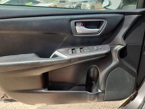 Used 2016 Toyota Camry LE w/ Protection Package (Q2) image 14