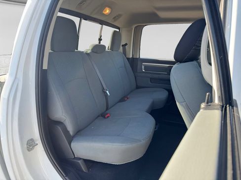 Used 2020 RAM 1500 Classic SLT RWD image 29