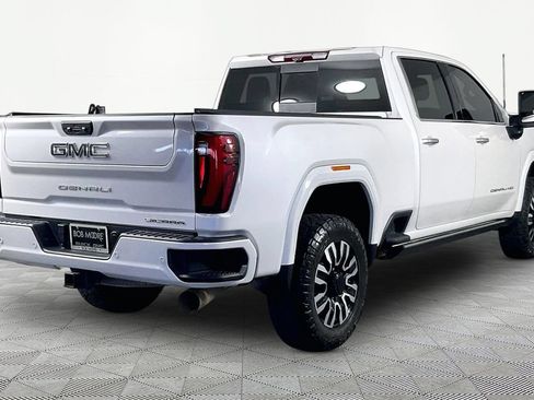 Certified 2024 GMC Sierra 2500 Denali Ultimate AWD/4WD image 6