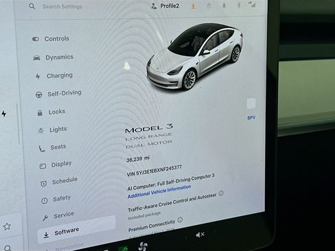 Used 2022 Tesla Model 3 Long Range AWD/4WD image 17