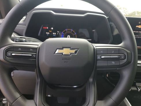 New 2026 Chevrolet Colorado W/T w/ WT Custom Package RWD image 18