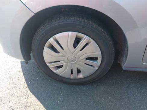 Used 2024 Mitsubishi Mirage ES FWD image 12