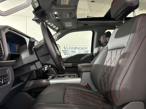 New 2026 Ford F250 Lariat w/ Black Appearance Package AWD/4WD image 17