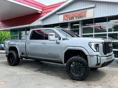 Used 2024 GMC Sierra 2500 Denali Ultimate w/ Max Trailering Package
