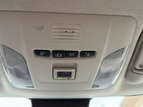 Used 2022 Toyota Corolla LE FWD image 20