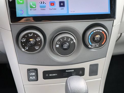 Used 2012 Toyota Corolla LE FWD image 22