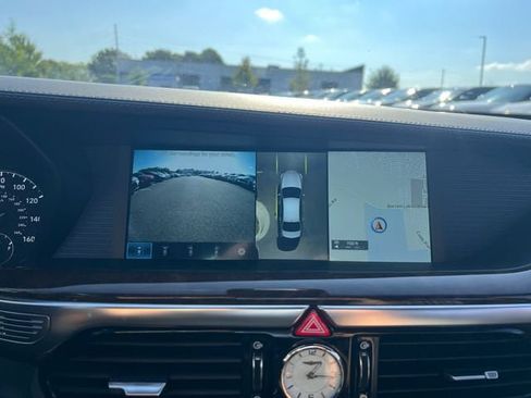 Used 2018 Genesis G90 3.3T Premium AWD/4WD image 26