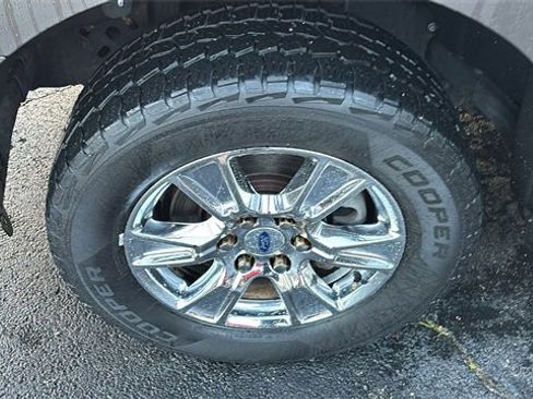 Used 2016 Ford F150 XLT w/ Equipment Group 302A Luxury image 33