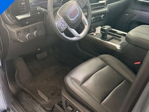 Used 2025 GMC Sierra 1500 SLT w/ SLT Premium Package AWD/4WD image 7