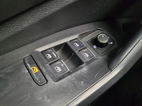 Used 2024 Volkswagen Jetta S image 27